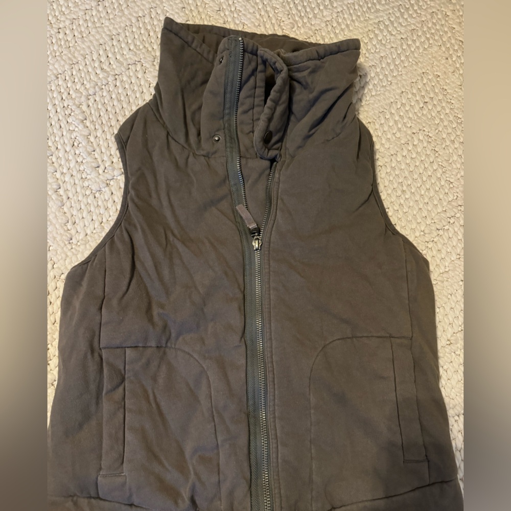 Splendid charcoal grey/ olive green vest